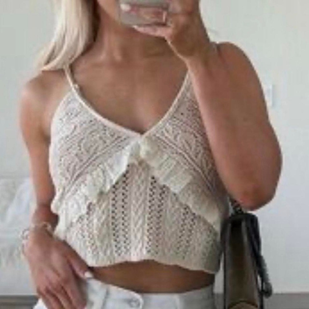 Zara cream crochet crop top with lace and ruffle details, size L